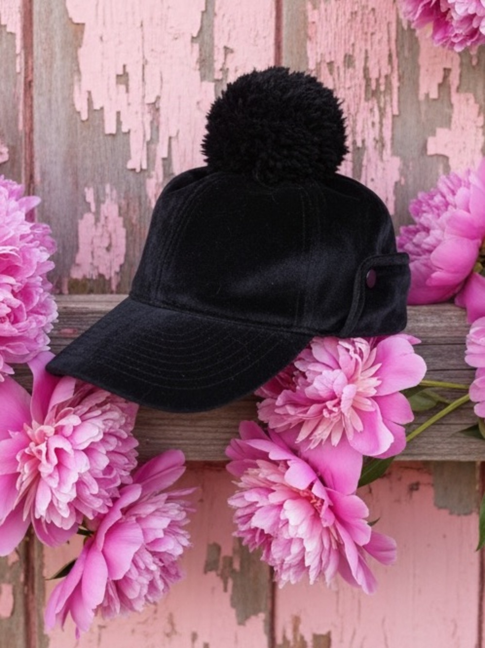 DKNY girls hat